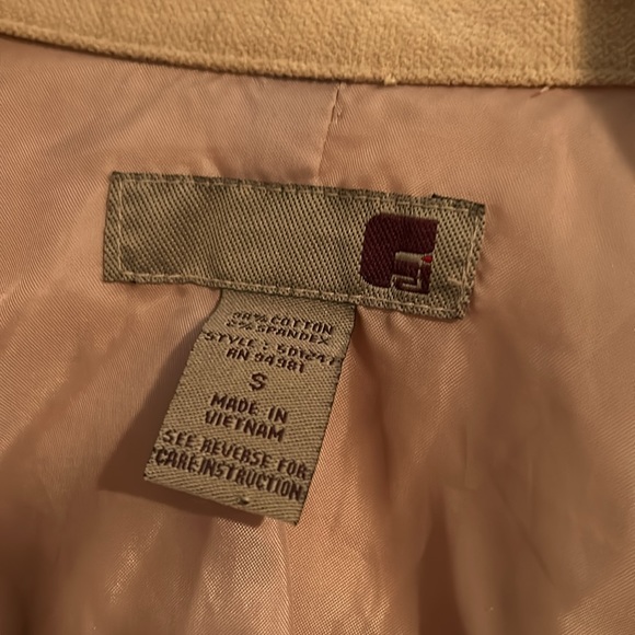 Jacket size small - Picture 2 of 4